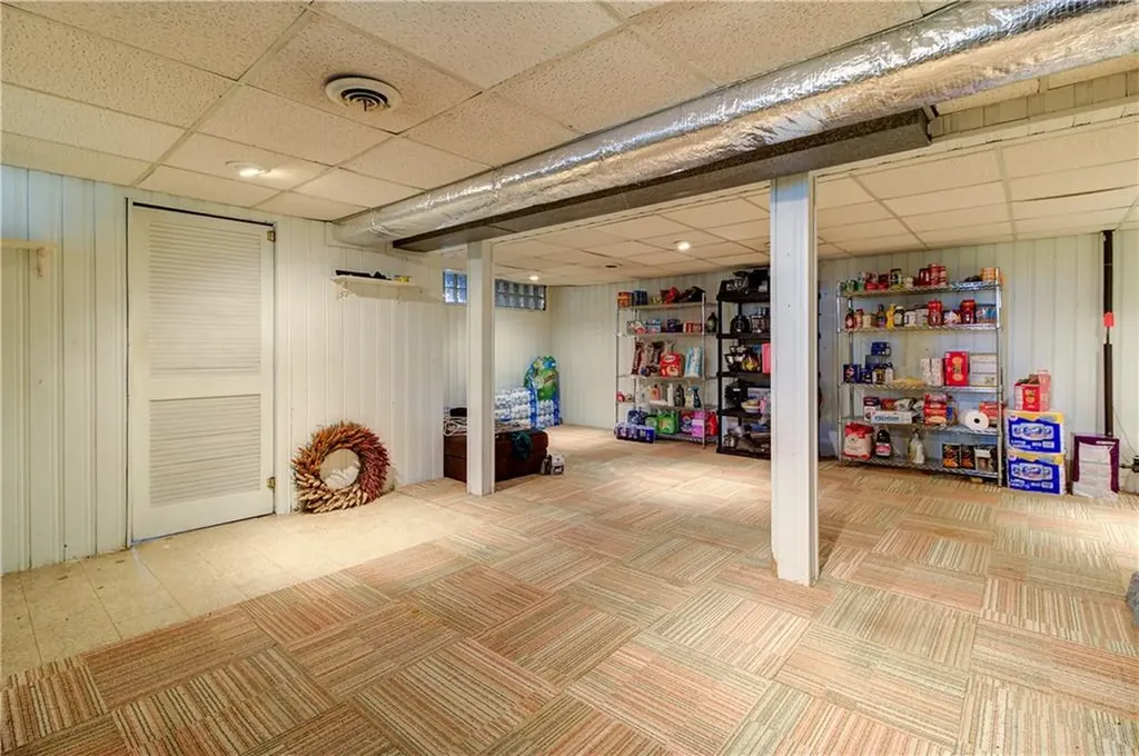 77 Adrian Street Warwick RI 02886