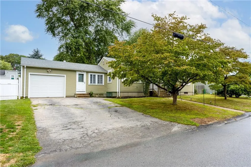 77 Adrian Street Warwick RI 02886