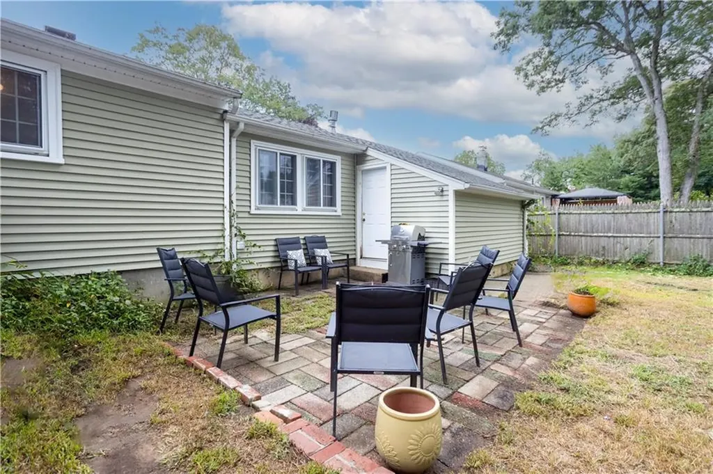 77 Adrian Street Warwick RI 02886
