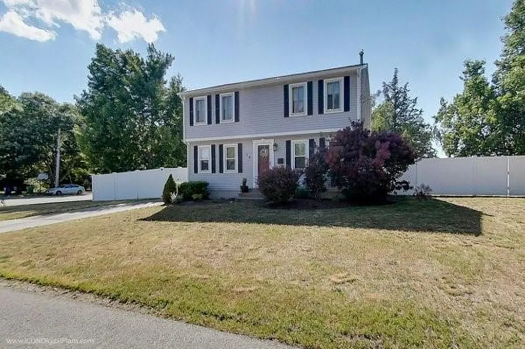 19 Child Lane Warwick RI 02886