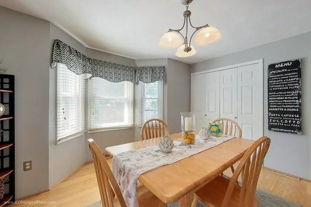 19 Child Lane Warwick RI 02886