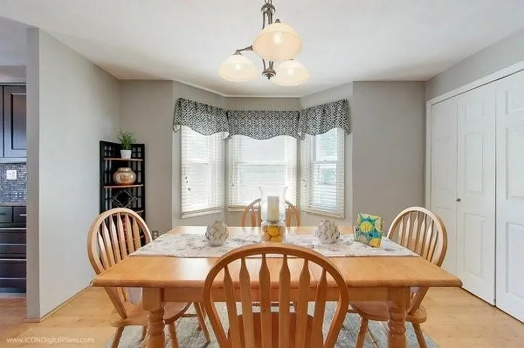 19 Child Lane Warwick RI 02886