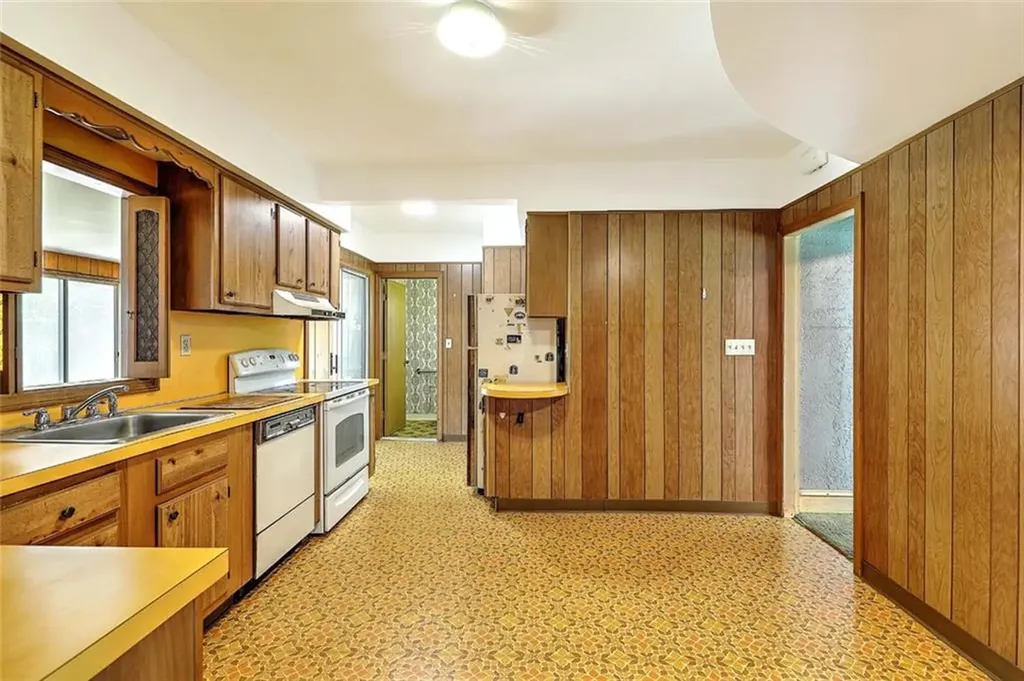 356 Taber Avenue Providence RI 02906