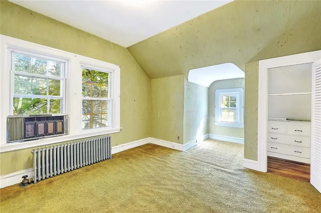 356 Taber Avenue Providence RI 02906
