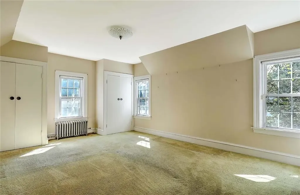 356 Taber Avenue Providence RI 02906