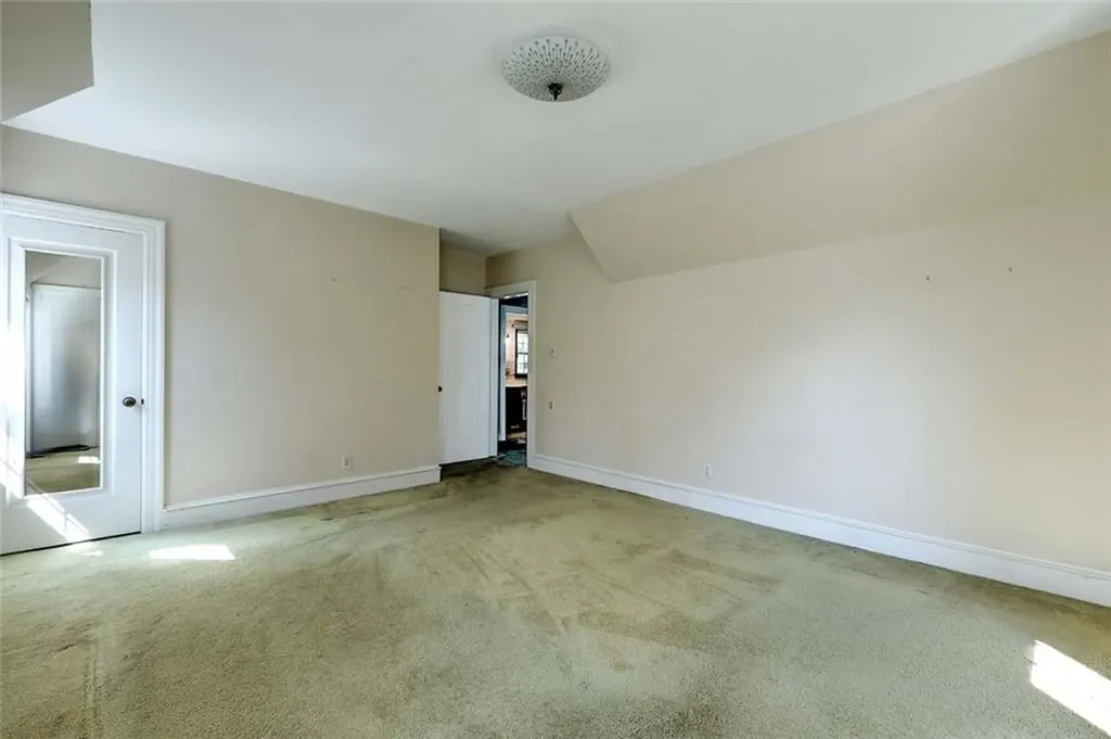 356 Taber Avenue Providence RI 02906
