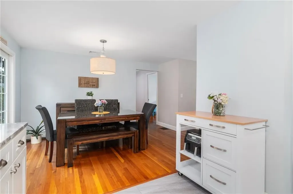 26 Ferncrest Drive Cumberland RI 02864