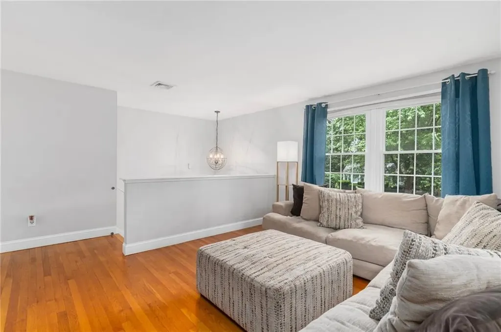 26 Ferncrest Drive Cumberland RI 02864