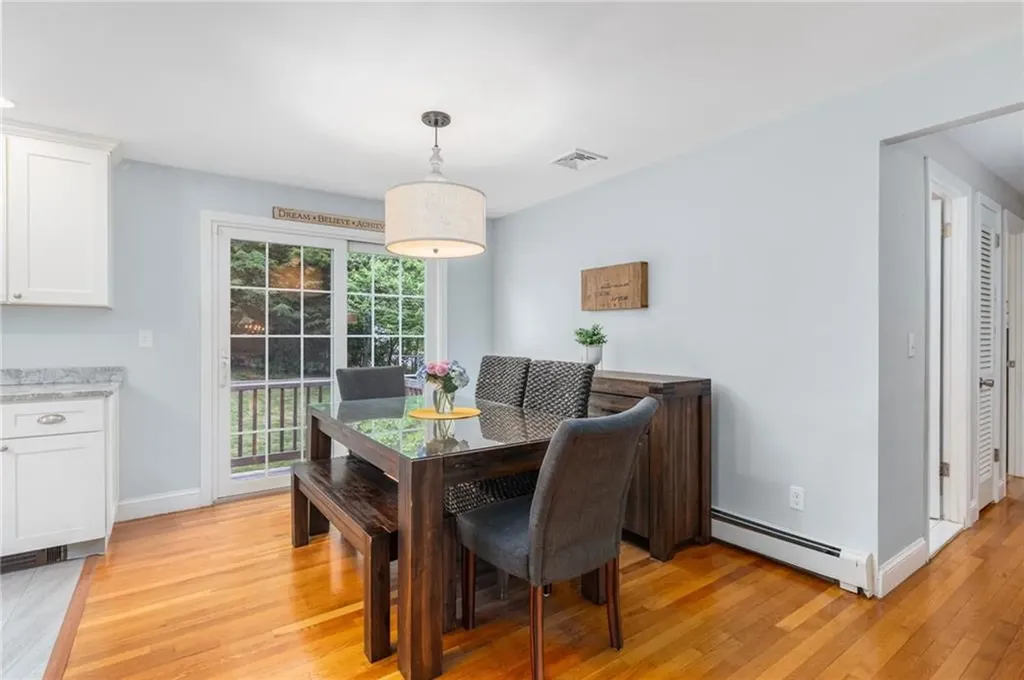 26 Ferncrest Drive Cumberland RI 02864