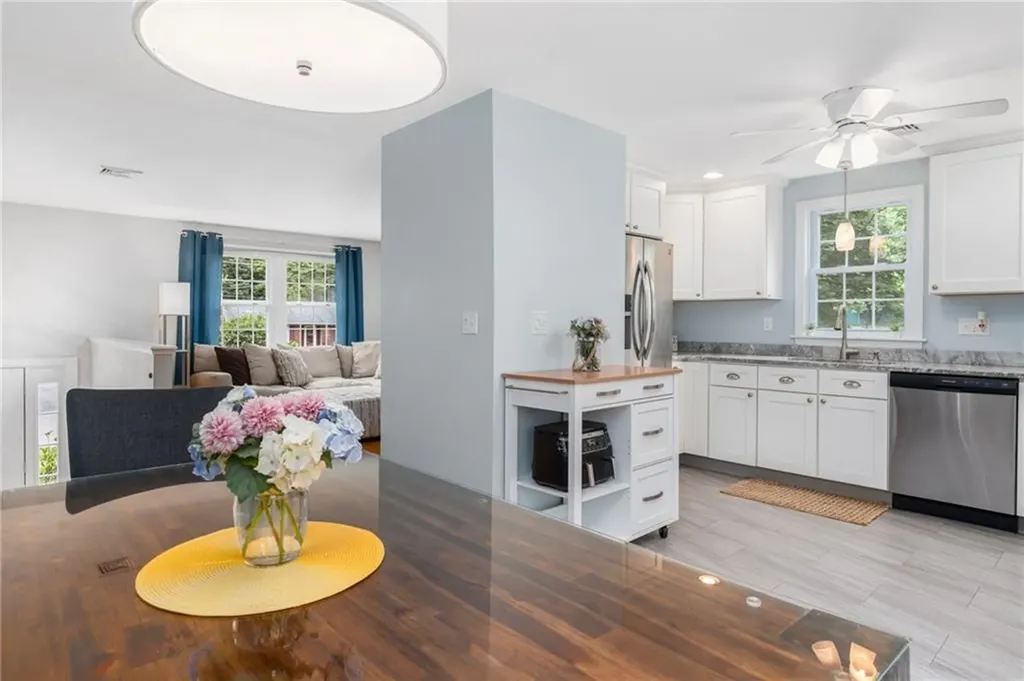 26 Ferncrest Drive Cumberland RI 02864