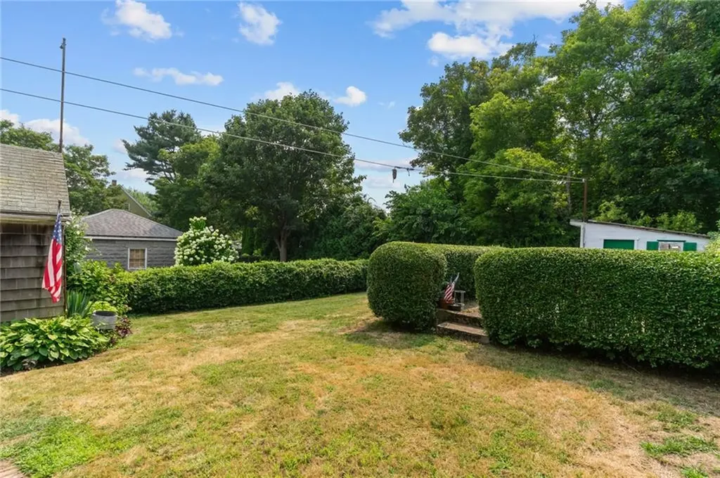 10 Prospect Street Bristol RI 02809