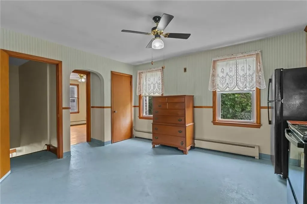 10 Prospect Street Bristol RI 02809