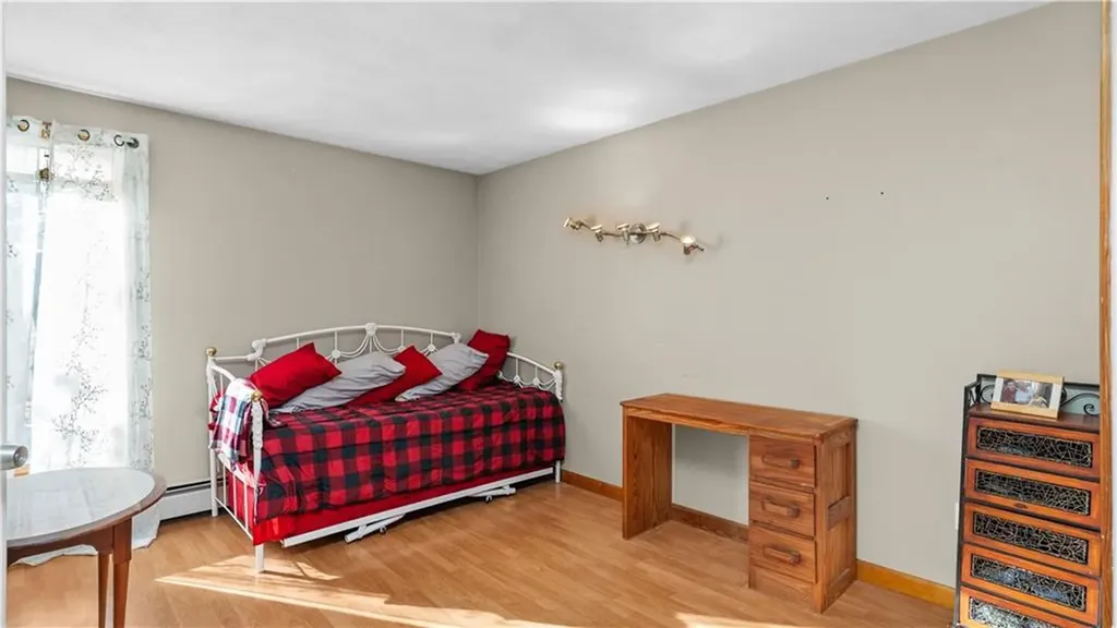 25 Mountaindale Road Smithfield RI 02917