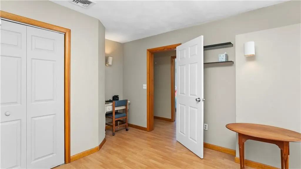 25 Mountaindale Road Smithfield RI 02917
