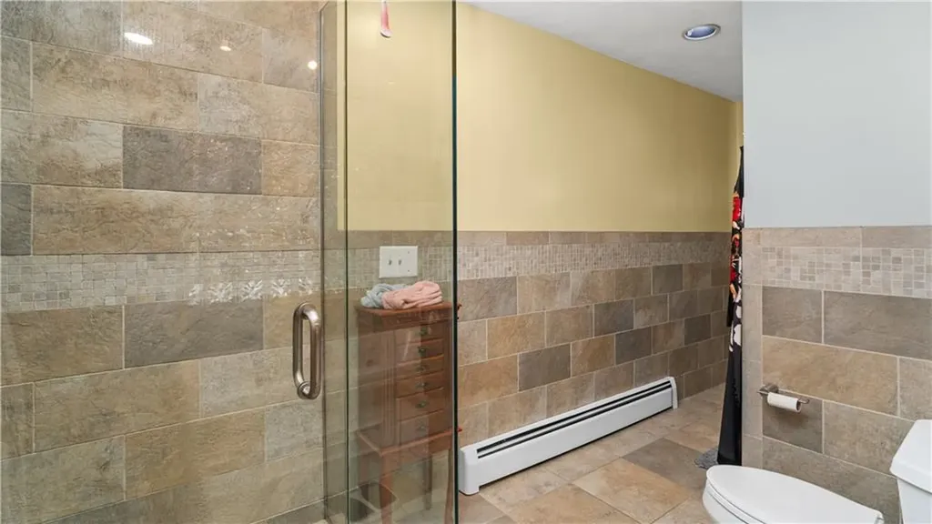25 Mountaindale Road Smithfield RI 02917
