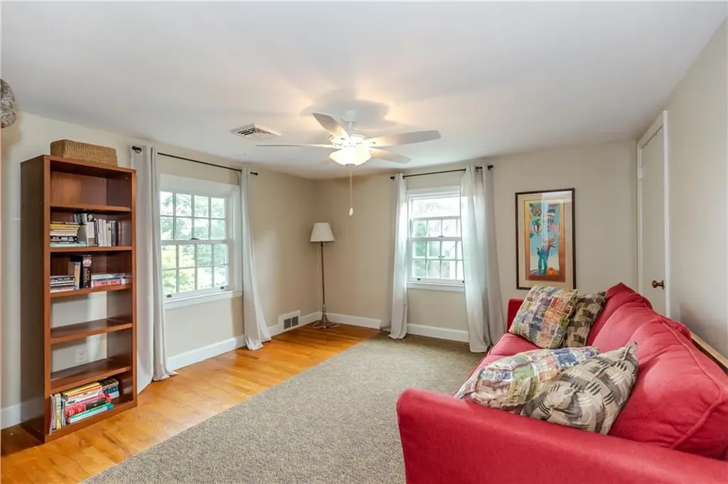 39 Jackson Road Cranston RI 02920
