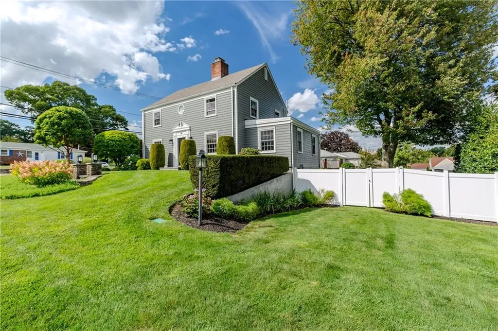 39 Jackson Road Cranston RI 02920