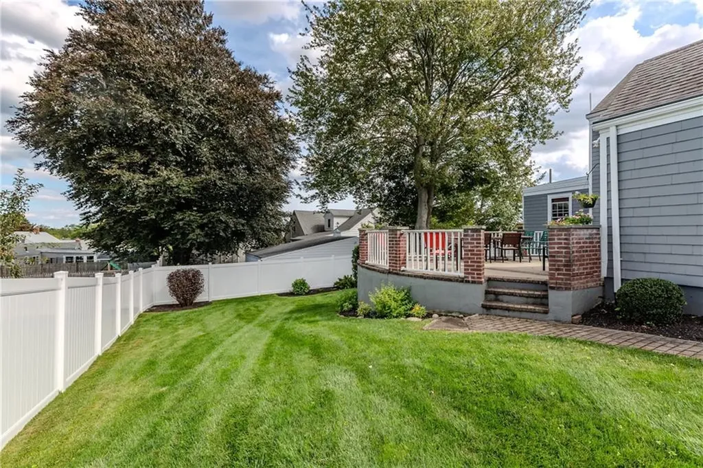 39 Jackson Road Cranston RI 02920