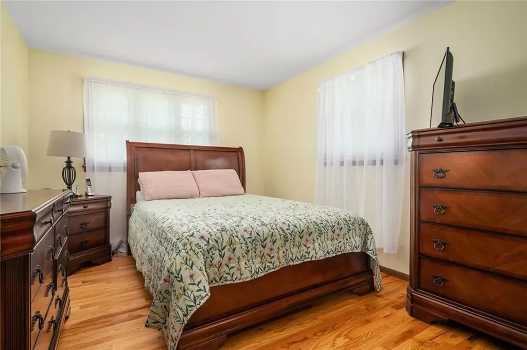 414 Knollwood Drive Woonsocket RI 02895
