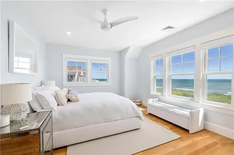 1044 Ocean Road Narragansett RI 02882