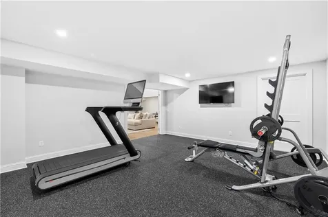 1044 Ocean Road Narragansett RI 02882