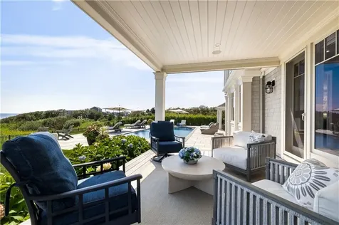 1044 Ocean Road Narragansett RI 02882