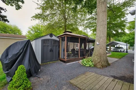 533 Forest Park Middletown RI 02842