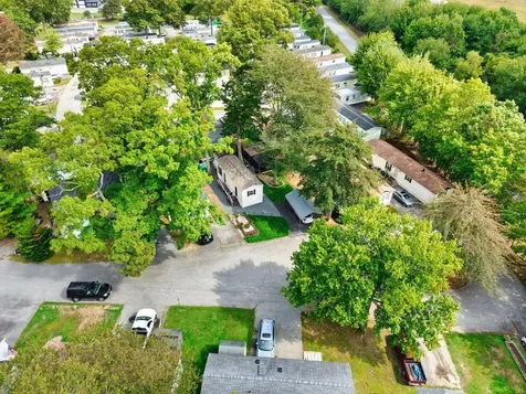 533 Forest Park Middletown RI 02842