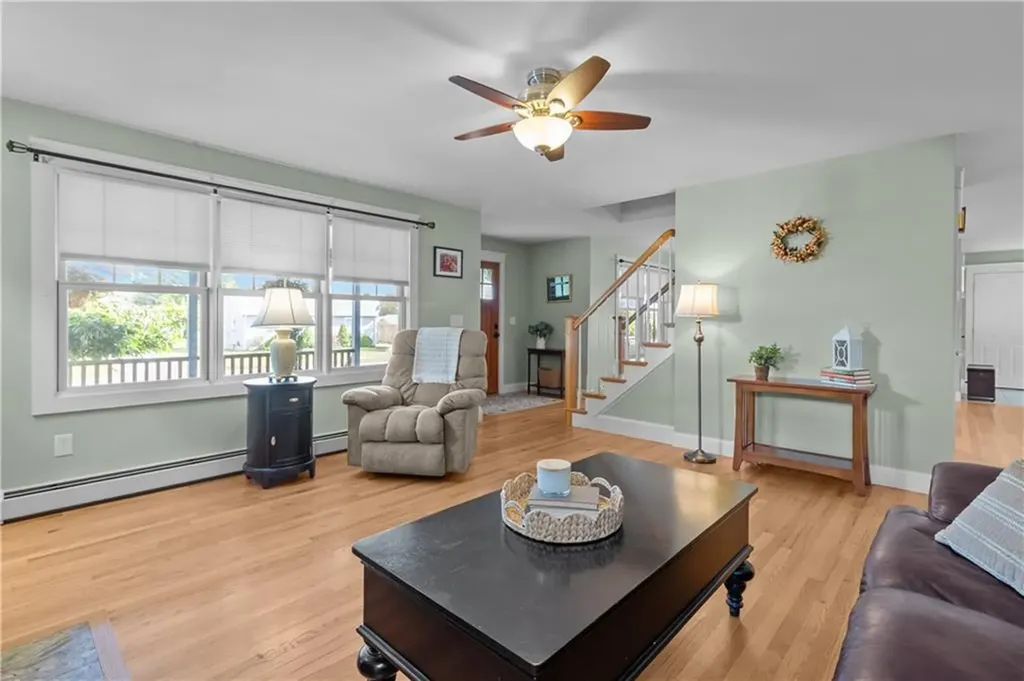 139 Durfee Road Tiverton RI 02878