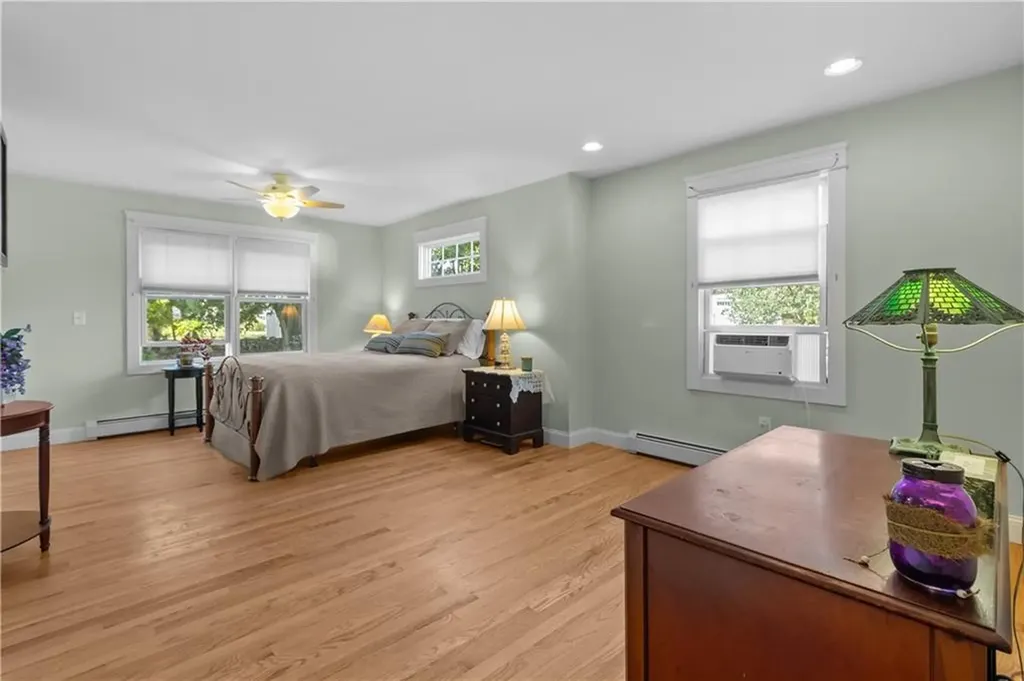 139 Durfee Road Tiverton RI 02878