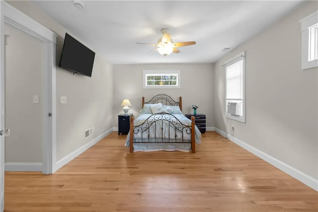 139 Durfee Road Tiverton RI 02878
