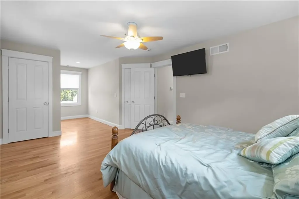 139 Durfee Road Tiverton RI 02878