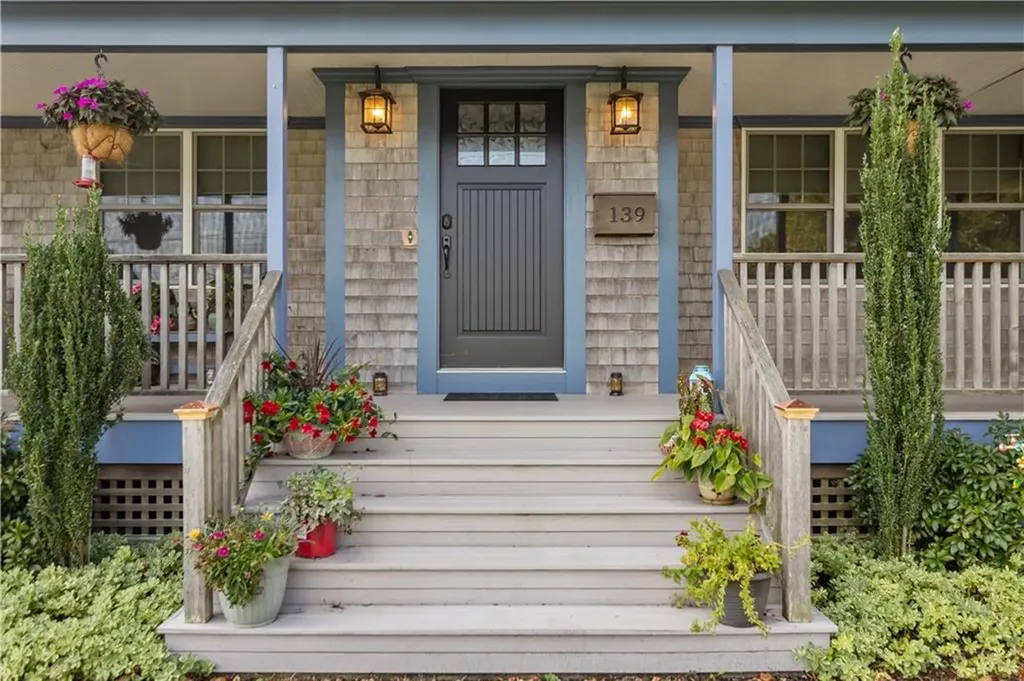 139 Durfee Road Tiverton RI 02878