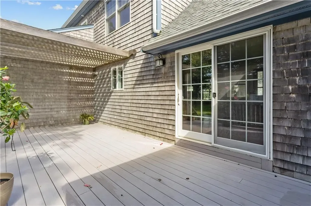139 Durfee Road Tiverton RI 02878