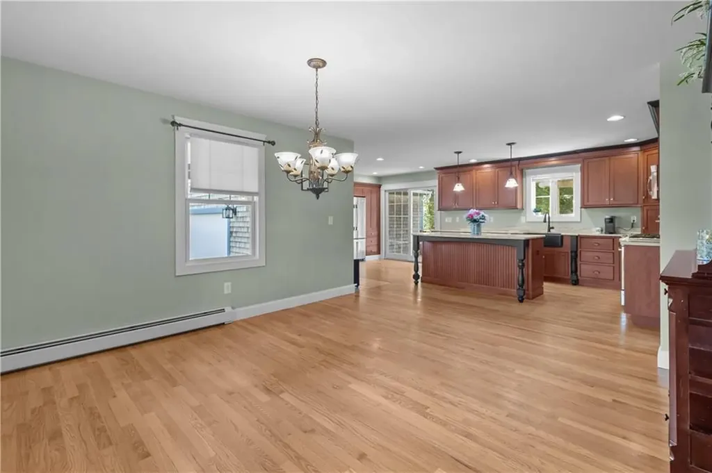 139 Durfee Road Tiverton RI 02878