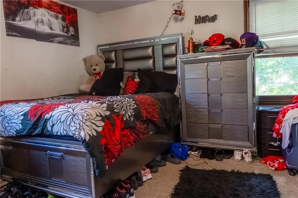 94 Waverly Street Warwick RI 02889