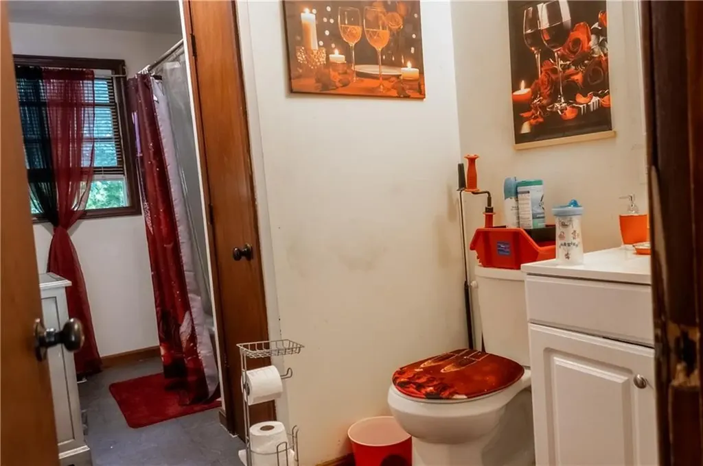 94 Waverly Street Warwick RI 02889