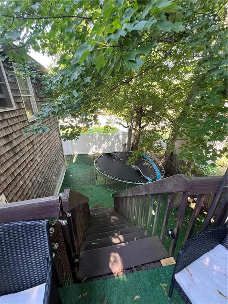 94 Waverly Street Warwick RI 02889