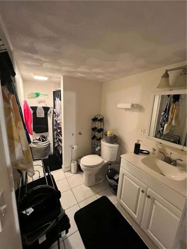 94 Waverly Street Warwick RI 02889