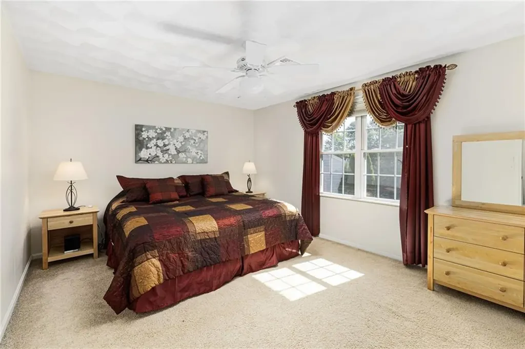 11 Shannon Lane West Warwick RI 02893