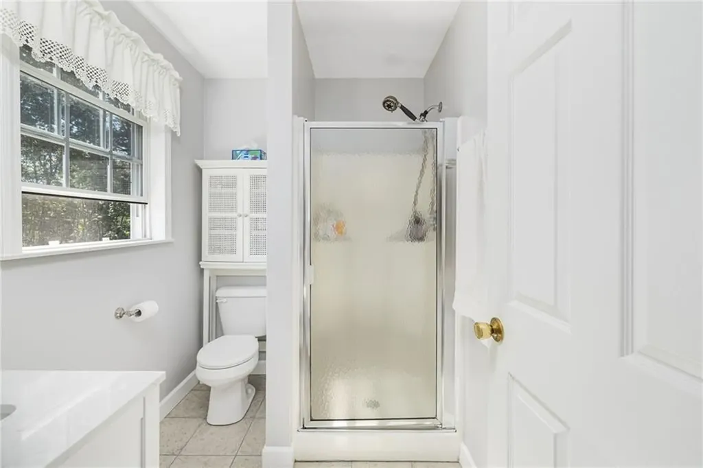 11 Shannon Lane West Warwick RI 02893