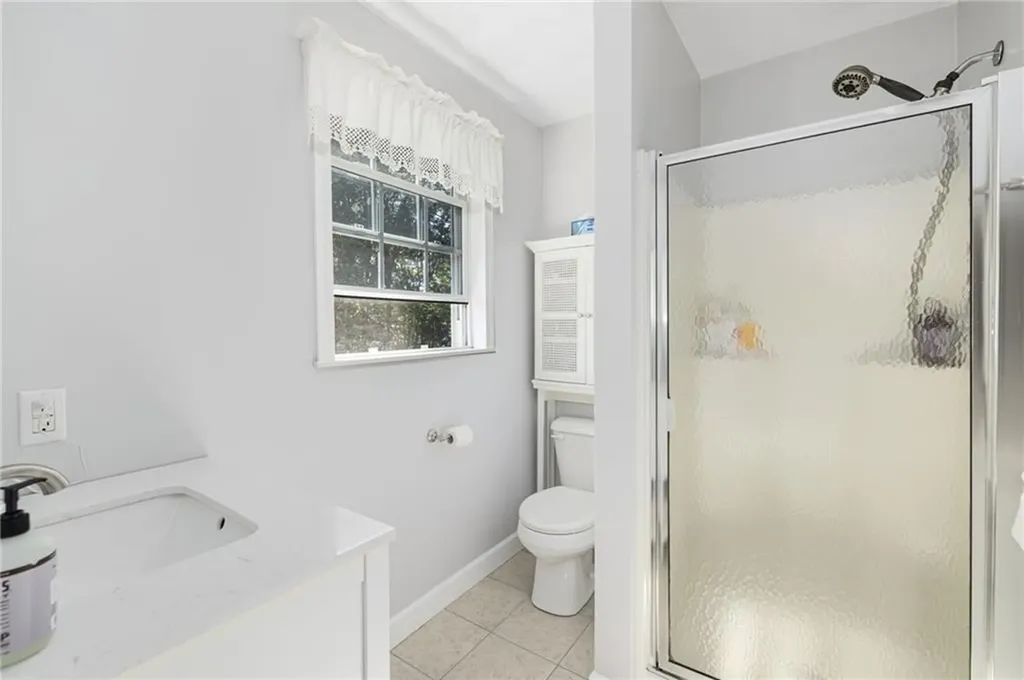 11 Shannon Lane West Warwick RI 02893