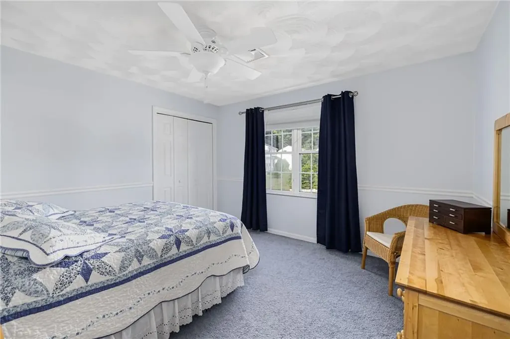 11 Shannon Lane West Warwick RI 02893