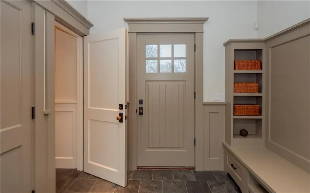 58 Ridge Road Newport RI 02840