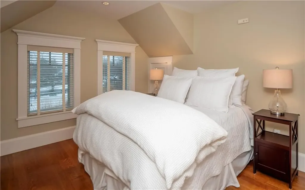 58 Ridge Road Newport RI 02840