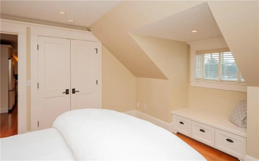 58 Ridge Road Newport RI 02840
