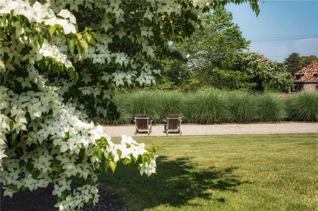 58 Ridge Road Newport RI 02840