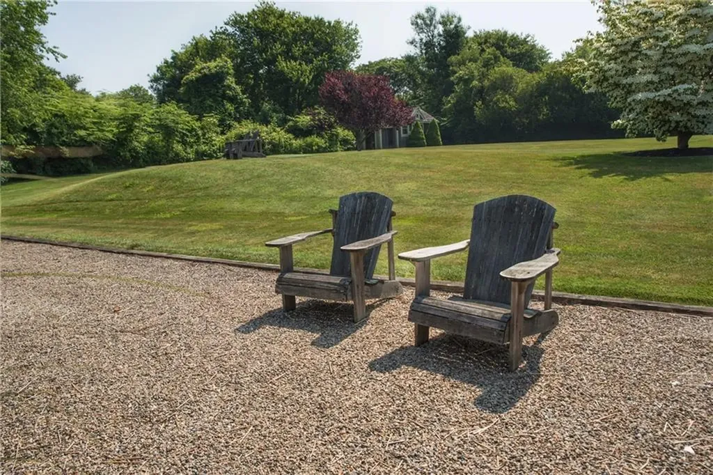 58 Ridge Road Newport RI 02840