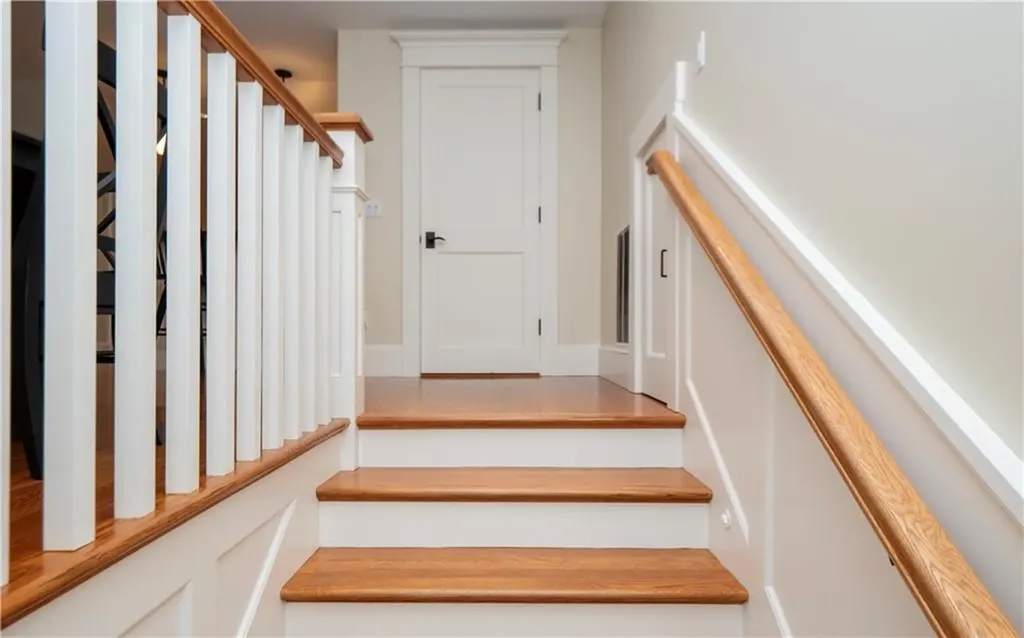 58 Ridge Road Newport RI 02840
