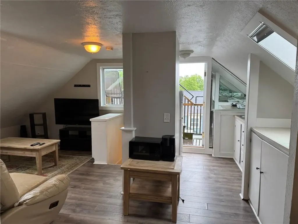 9 Ann Street Newport RI 02840